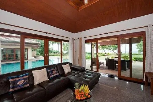 Krabi Sunset Beachfront Villa