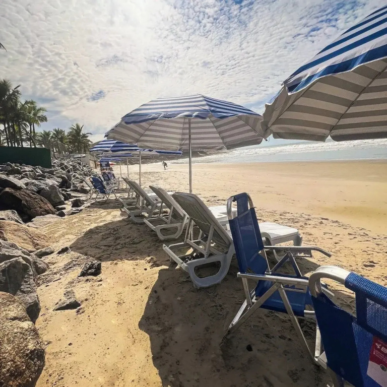 120 Hotel & Beach Club