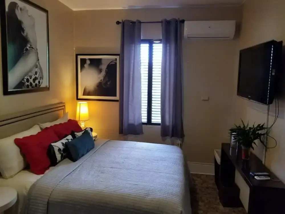 Luxury 2 Br. Art Deco Home