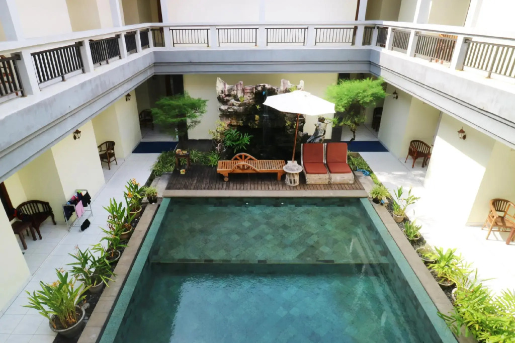Teges Inn Kuta