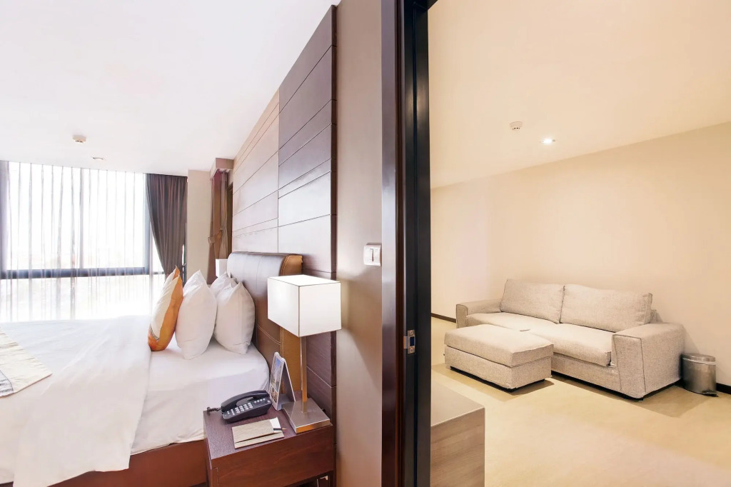 Отель Mida Hotel Ngamwongwan