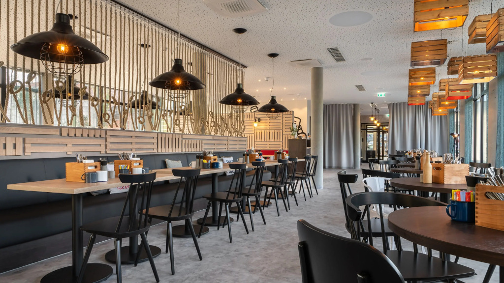 Holiday Inn - the niu, Keg Hamburg Ost by IHG
