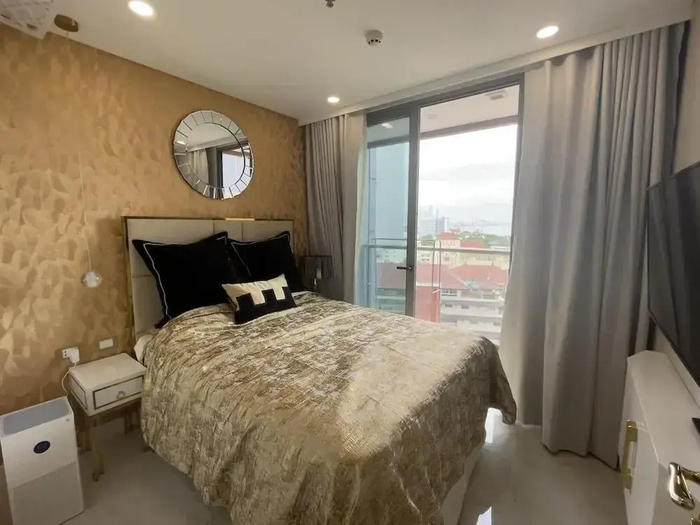 Copacabana Beach Jomtien 科帕卡巴纳海乔木提安海滩毗邻乔木提安夜市