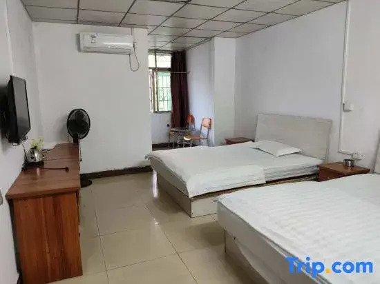 Yixiang Apartment (Huizhou Station)
