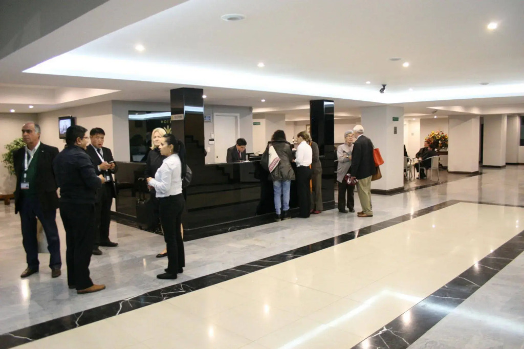 Hotel Tambo Real