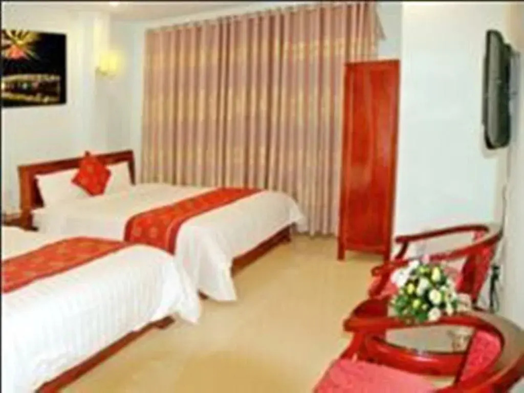 Hoang Du Hotel
