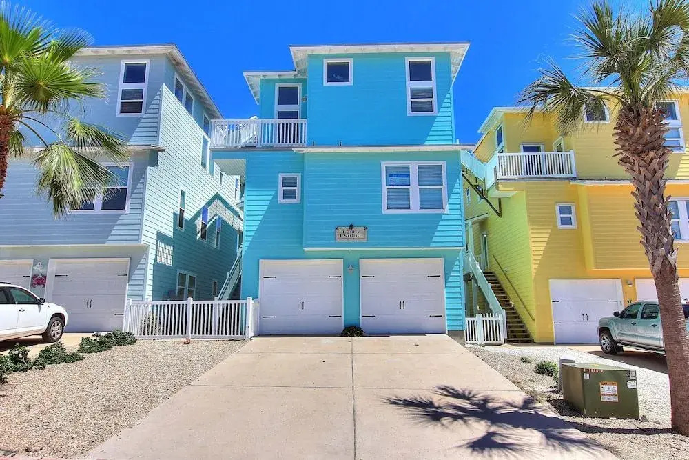 Lucky Enough Vw48 4 Bedrooms 3.5 Bathrooms Home