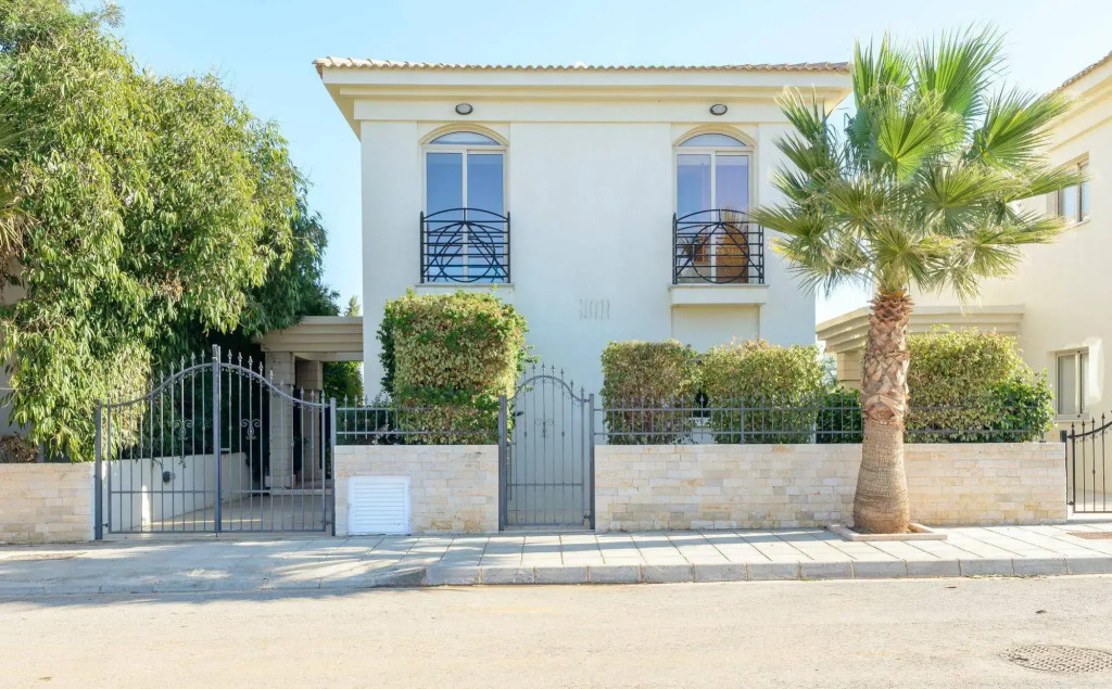 Villa Ariadne