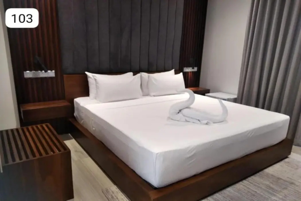 Thimbiri Wewa Resort Wilpattu