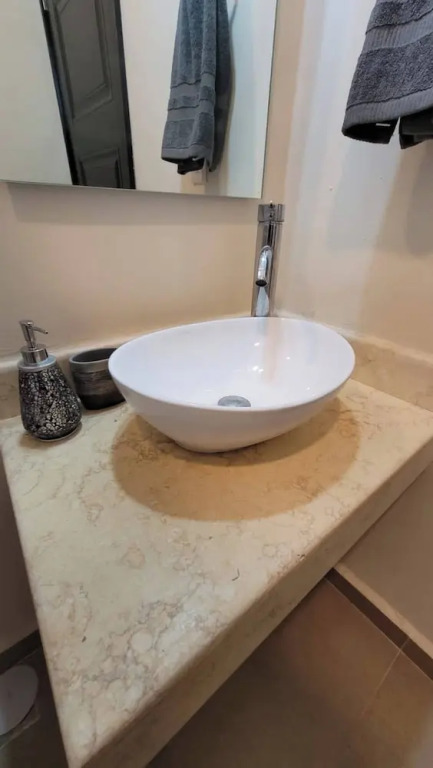Luxury & Spacious Apartmen in PdC 3km From Beach