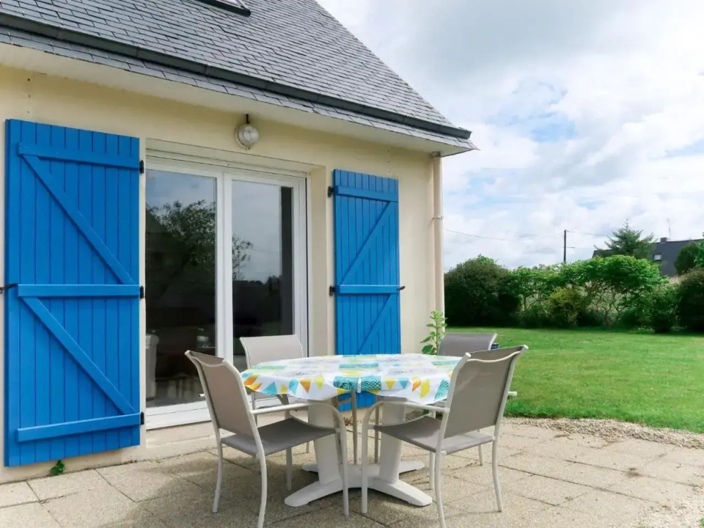 Holiday Home Ty Bihan - LOY114