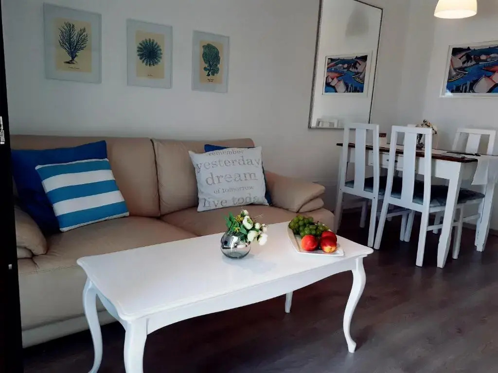 Deep Blue Apartment
