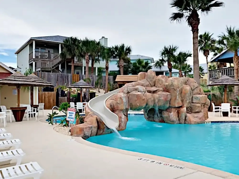 Beachside Bungalo 3 Bedroom Townhouse