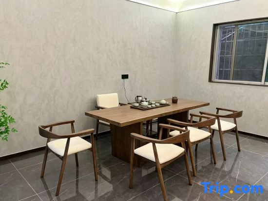 Yunduo E-Sports Hotel (Quannan County People's Government)