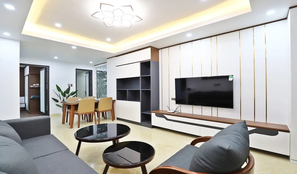Xuan La Apartment
