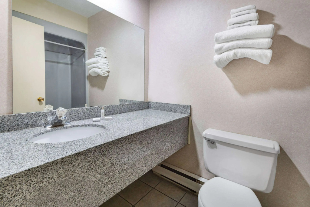 Travelodge by Wyndham Bracebridge