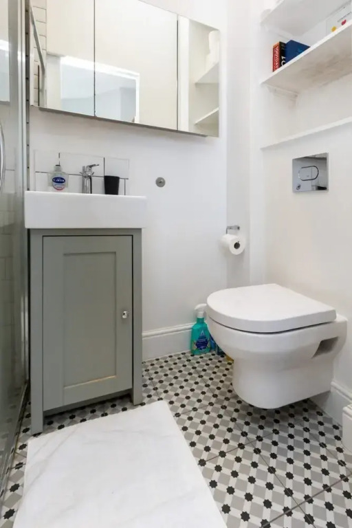 Beautiful and Light 1 Bedroom Flat Near Hackney Central