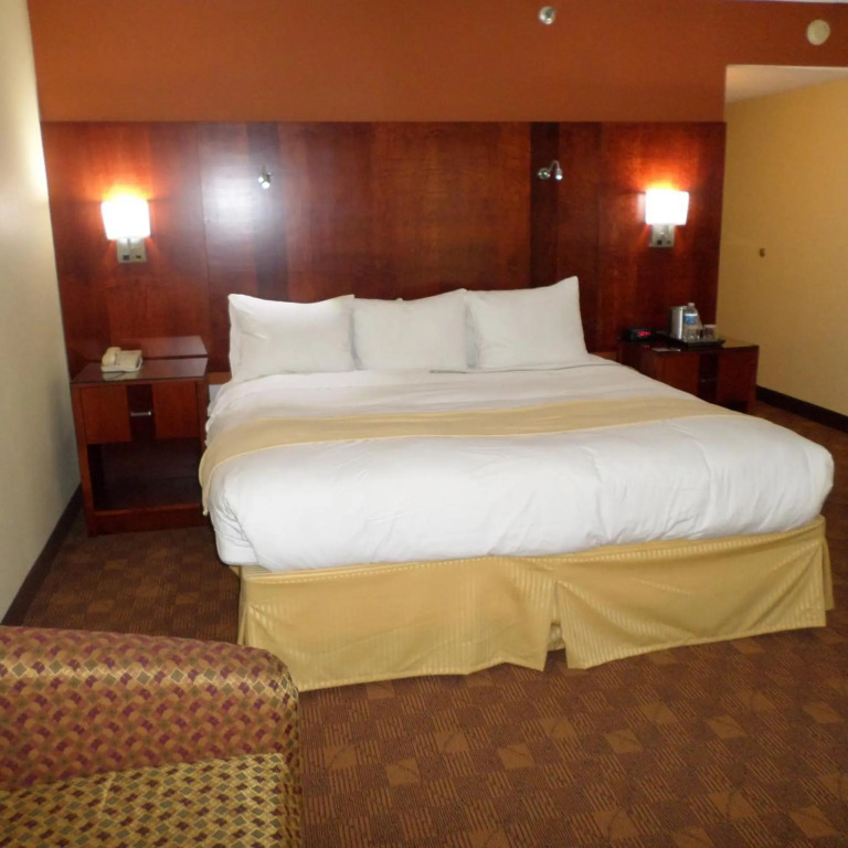 Radisson Akron-Fairlawn Copley