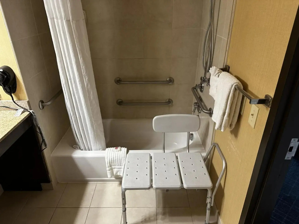 Comfort Inn & Suites Frisco East - McKinney