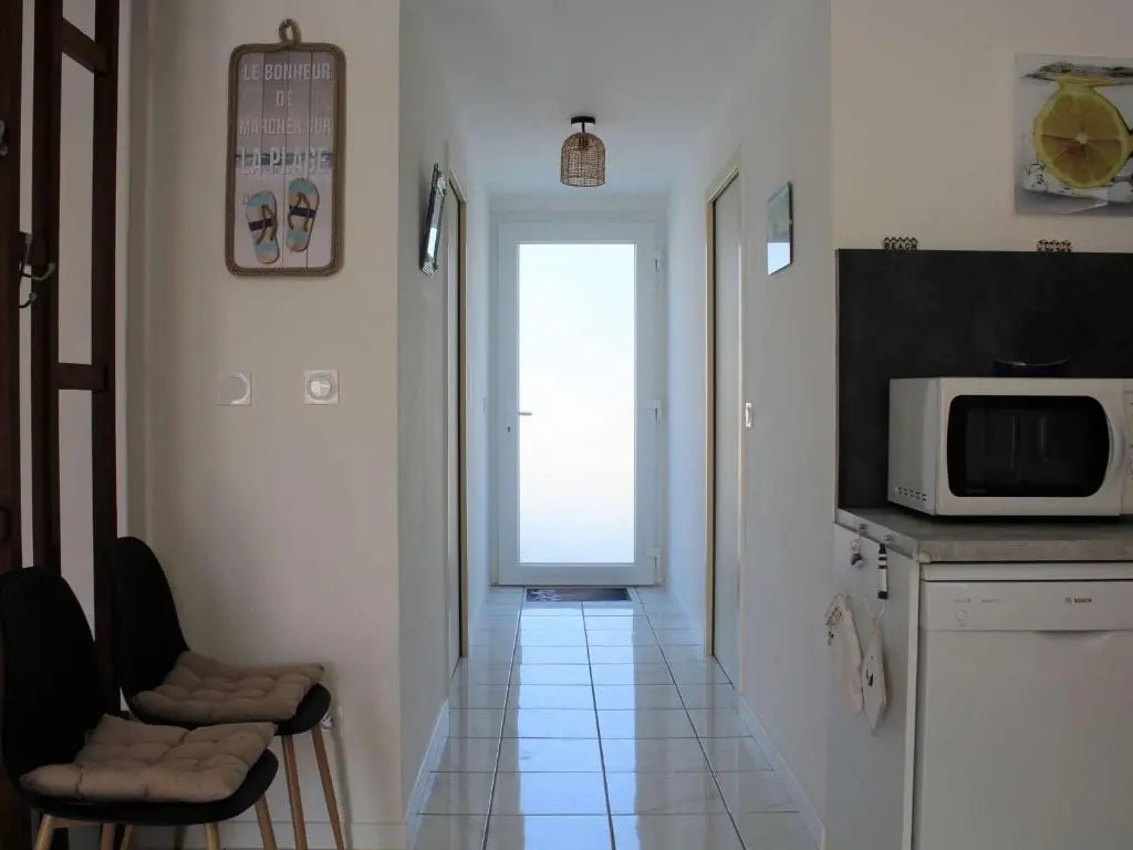 Maison familiale rénovée, à 100m de la plage, terrasse, garage, wifi, au centre de Port-la-Nouvelle - FR-1-229C-51