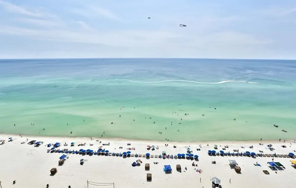 Emerald Beach 1733 - 1977164