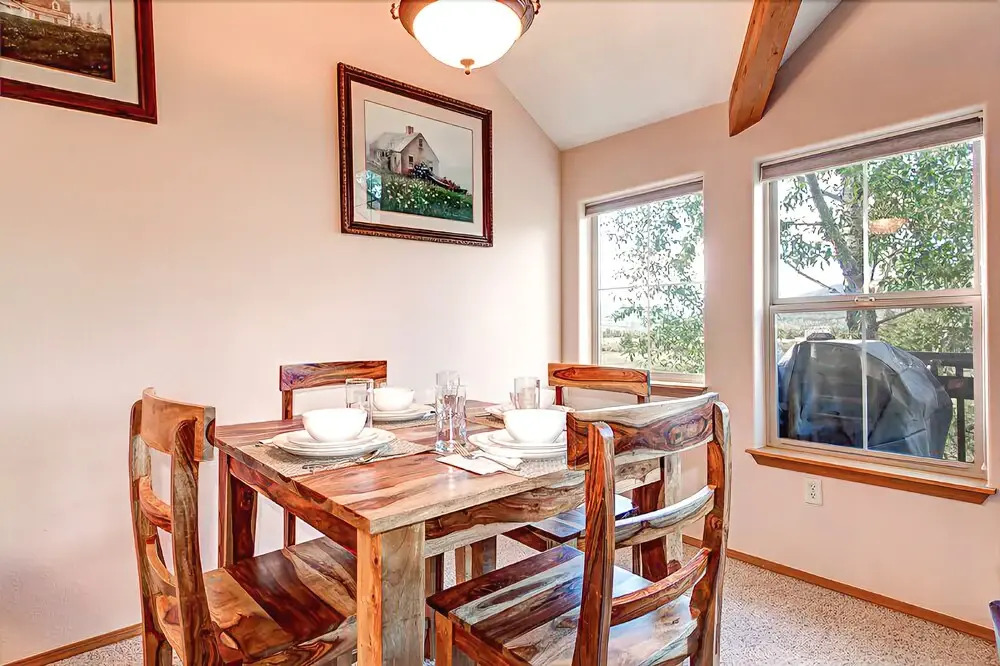 2BR 3BA Townhome in Frisco by RedAwning