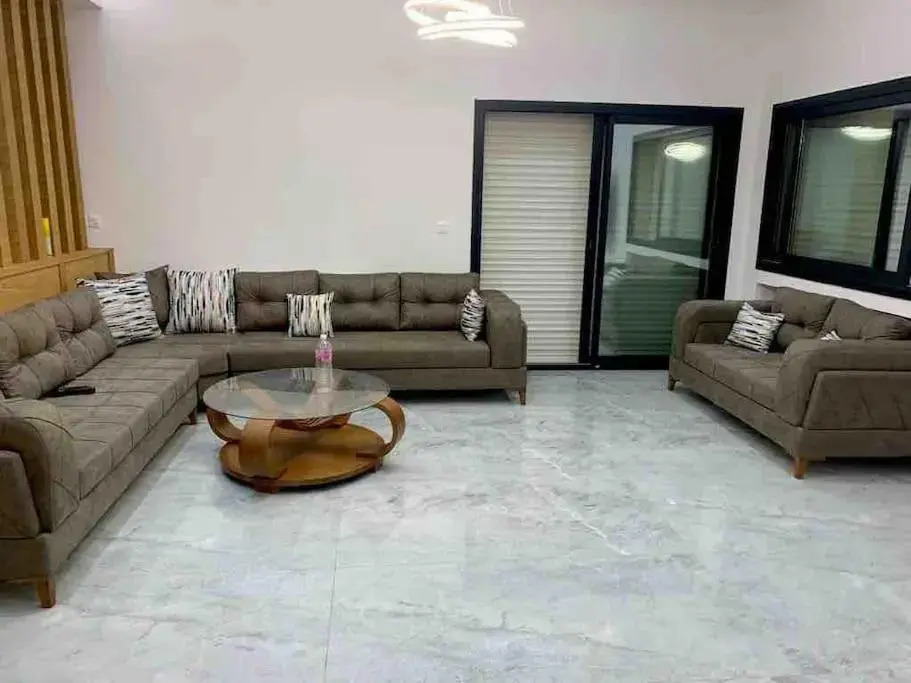 Appartamento di lusso a V785+3V9 Tunis