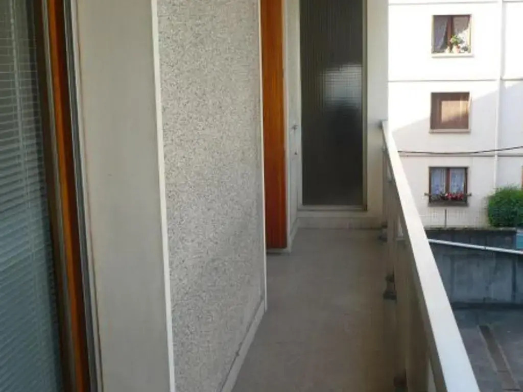 Appartement Aix-les-Bains, 1 pièce, 2 personnes - FR-1-555-8