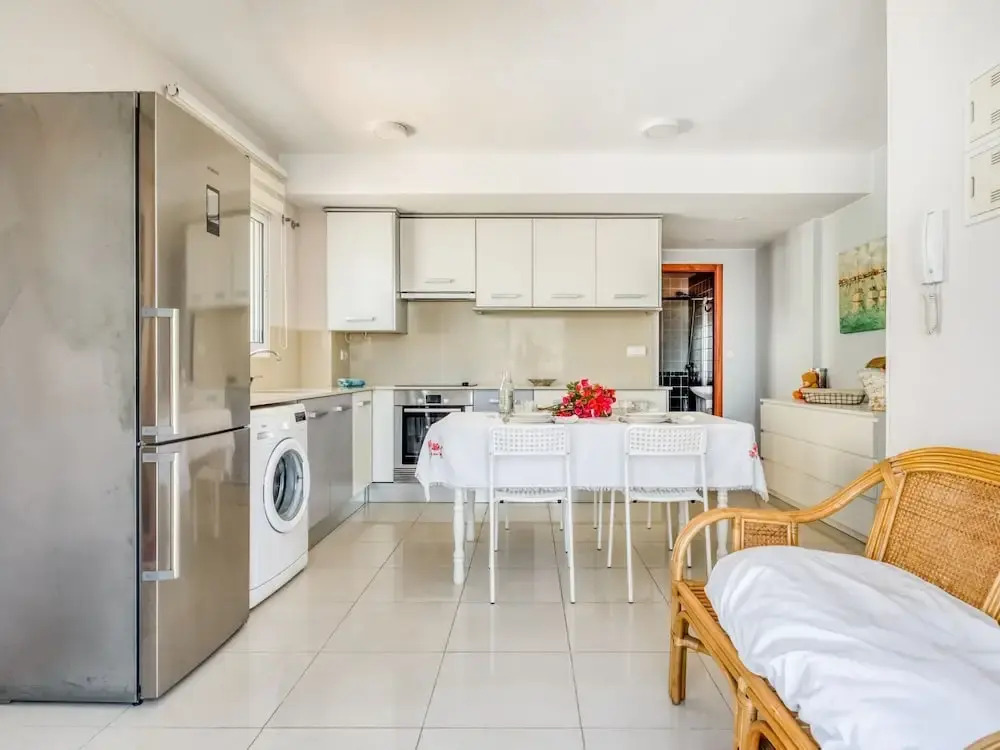 Spacious Holiday Home in Oliva With Swimming Pool