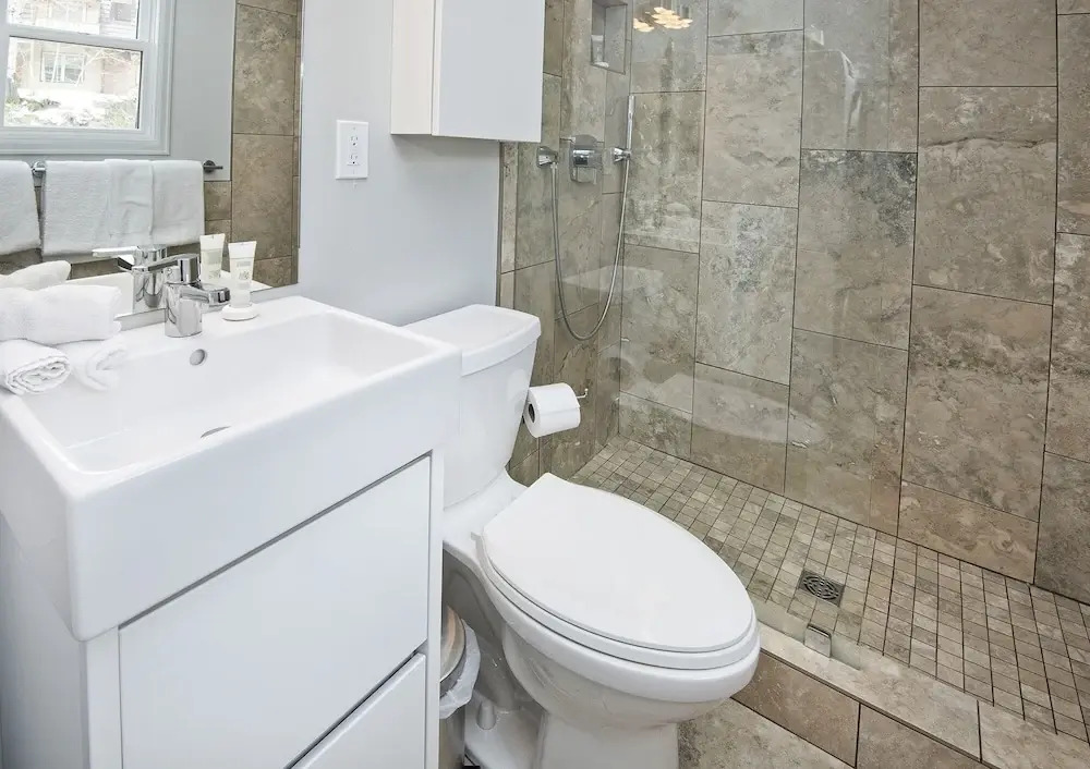 4112 Spruce Way 2 Bedroom Condo by RedAwning