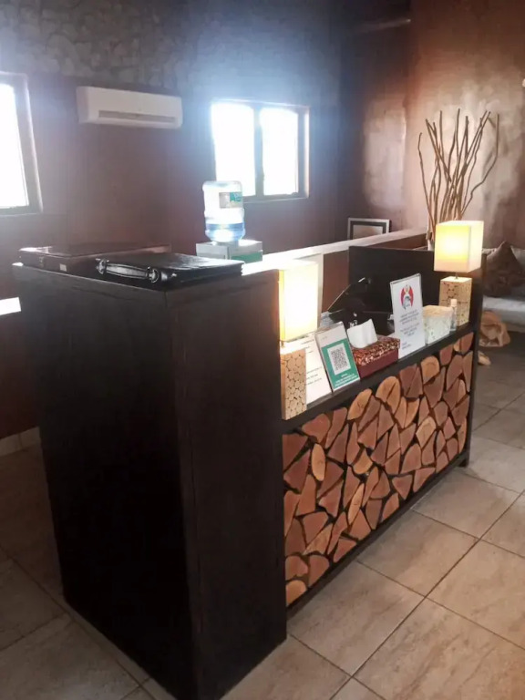 Trois Ore Residences & Green Earth Bistro