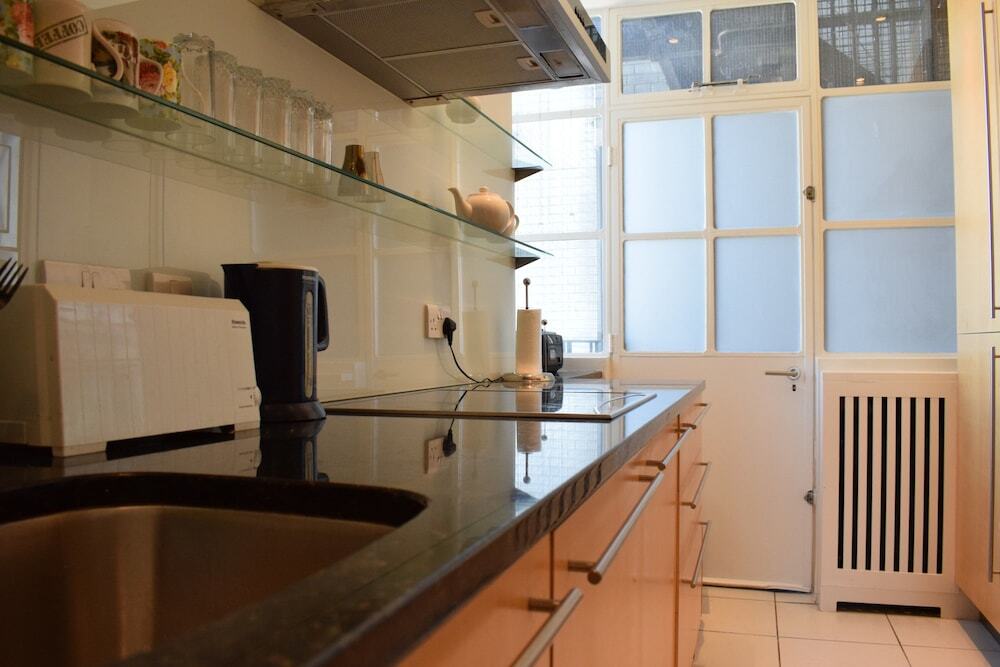 Vibrant 2 Bedroom Apartment in Central London