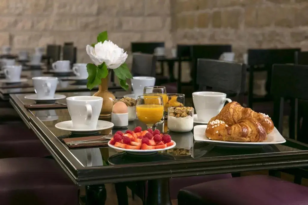 Hôtel Serotel Lutèce