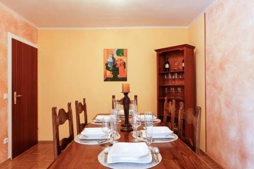 Serena Suites Serviced Apartments