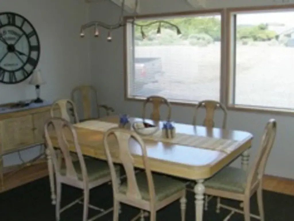 Silvermist 3 Br Home by RedAwning
