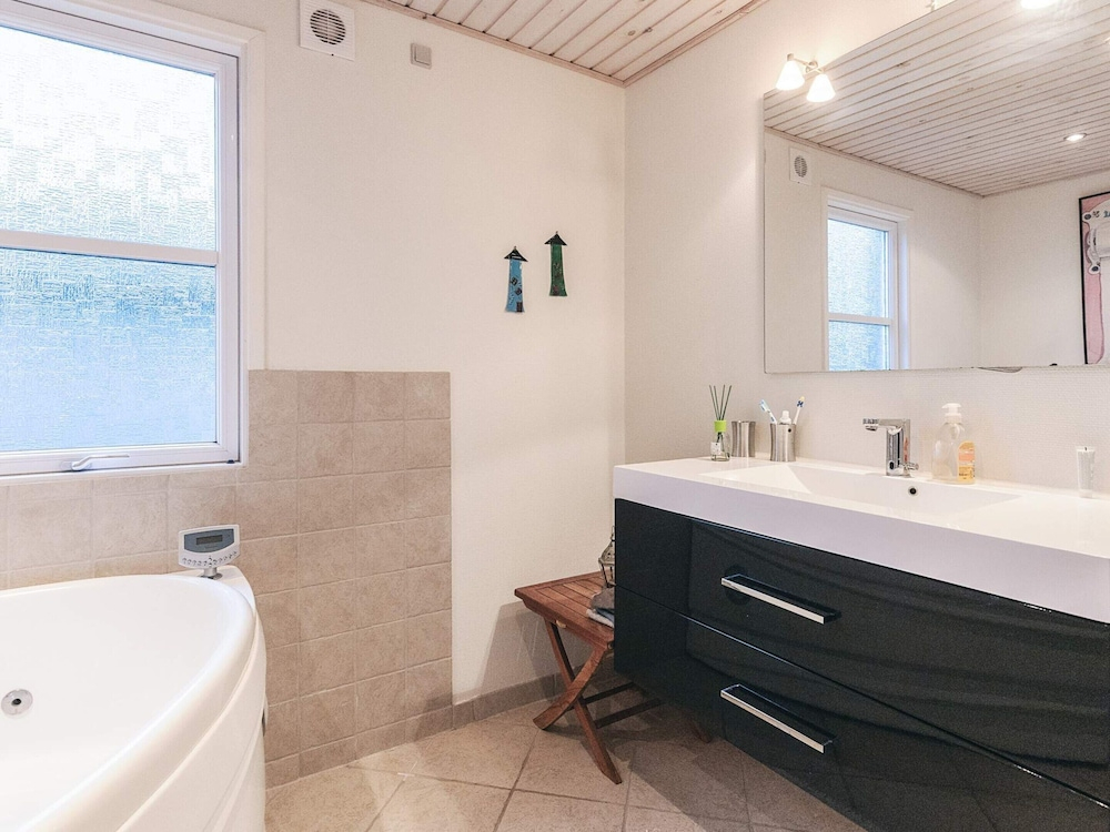 6 Person Holiday Home in Hals