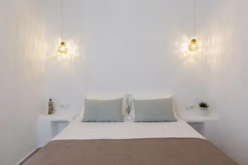 Villa Rocabella Just 100m from Glyfada Beach
