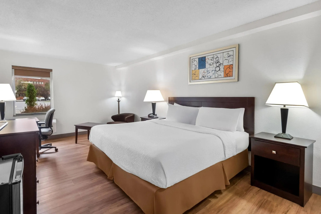 Travelodge by Wyndham Winchester