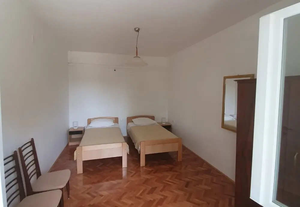 Beachfront Apartment Gaj 12