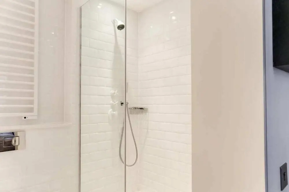 Luxury 2-bed, 2-bath Loft-style Flat in Covent Gdn