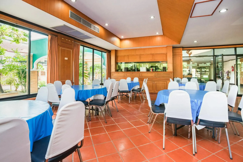 OYO 566 Princess Park Hotel