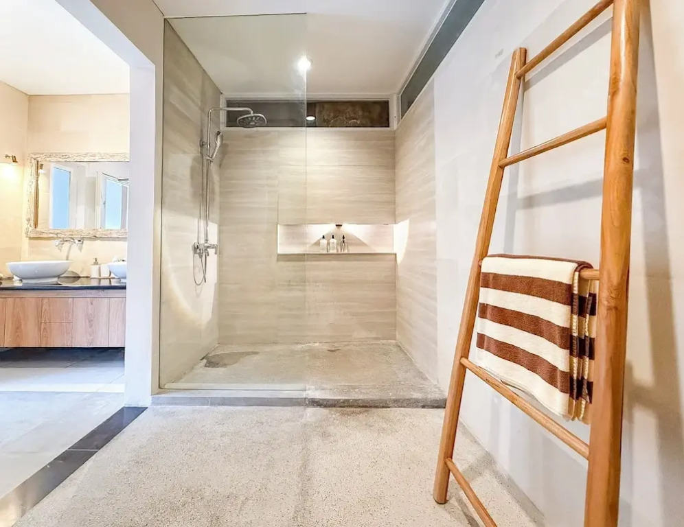 3BR Pavilion Pool Villa in Berawa, Canggu by Nusa Havens