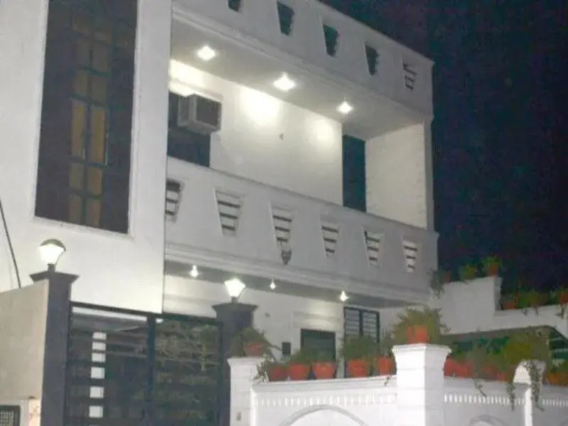 Sanskriti Home Stay