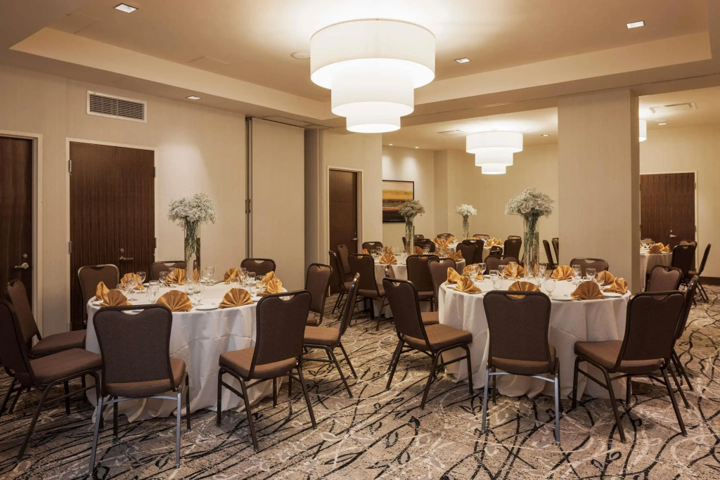 Hilton Garden Inn Long Island City