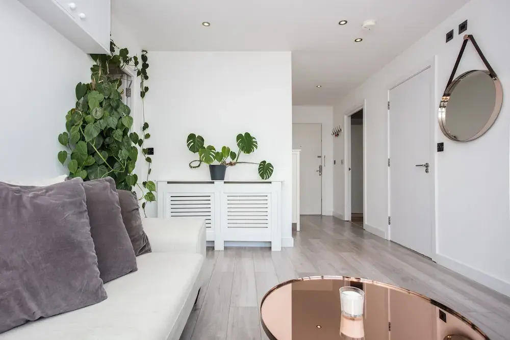 2 Bedroom Penthouse Close To Central London