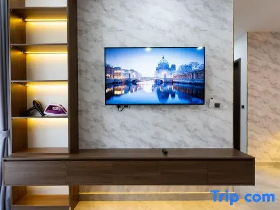 The Peak MidTown Saigon Apartments