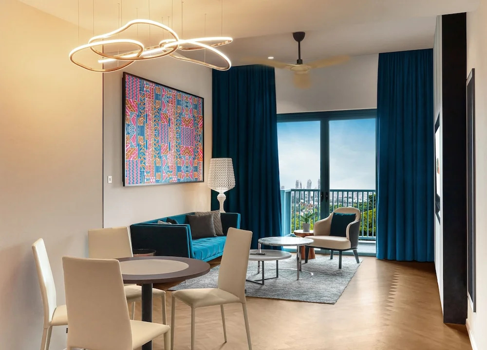 Resorts World Sentosa - Equarius Hotel