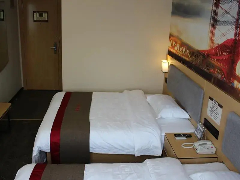 Thank Inn Hotel Xizang Rikaze Jilong County Jilong Kou'an