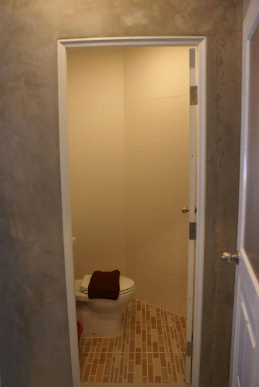 Ban's Avenue Guest House