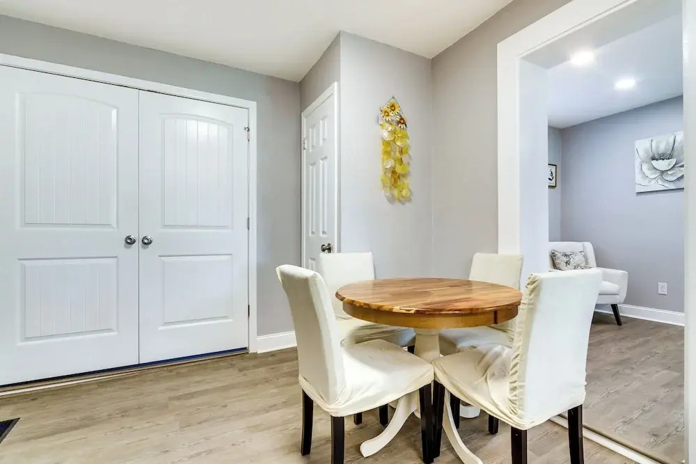 Pensacola Vacation Rental ~ 5 Mi to Beach!